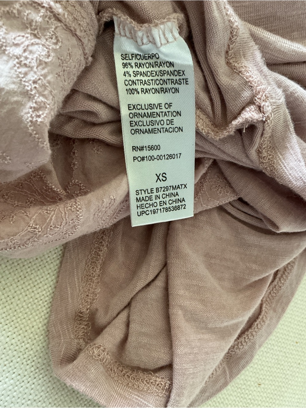 Democracy Embroidered Blouse Lace Trim Roll Tab Sleeve Top Size XS NWT - Picture 4 of 4
